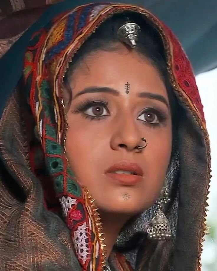 leafless0's tweet photo. She looked stunning as Jodha. She embodies elegance and grace. https://t.co/C8oqJHfpSM