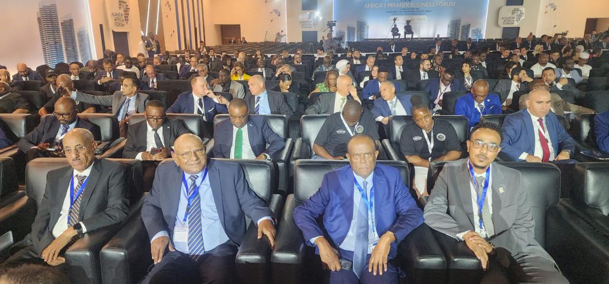 hawelti's tweet photo. #Eritrea's senior delegation composed of Mr. Hagos Gebrehiwet, Head of Economic Affairs; and, Mr. Nesredin Mohammed Saleh, Minister of Trade and Industry, is participating at the Alamien Business Forum hosted by Egypt from 2 to 3 October this week.

Participants in the Forum include: Heads of State and Government Representatives; senior leaders from leading international and regional financial institutions; as well as key actors driving transformative change across Africa's most critical sectors - from infrastructure, trade and critical minerals to digital innovation, health markets and emerging industries.  

Eritea's delegation also met yesterday with Dr. George Elombi, the President and Chariman of the Board of Directors of African Export-Import Bank (Afreximbank).  

The discussions centered on existing financial services between Eritrean Banks and Afreximbank.   The two sides agreed to expand and bolster the prevailing smooth cooperation and embark on new financial services for various projects.
