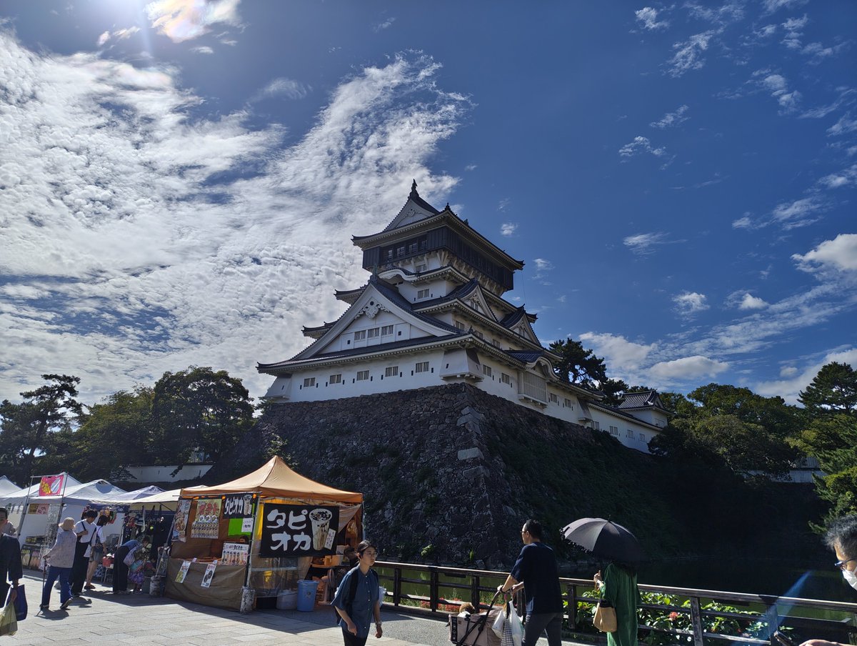 sa0jt's tweet photo. 小倉城
大阪城に比べてルートが素直で観光がしやすいなぁとなっていた。
城攻めがしやすいってコト？！ https://t.co/bSoVtNMaVZ