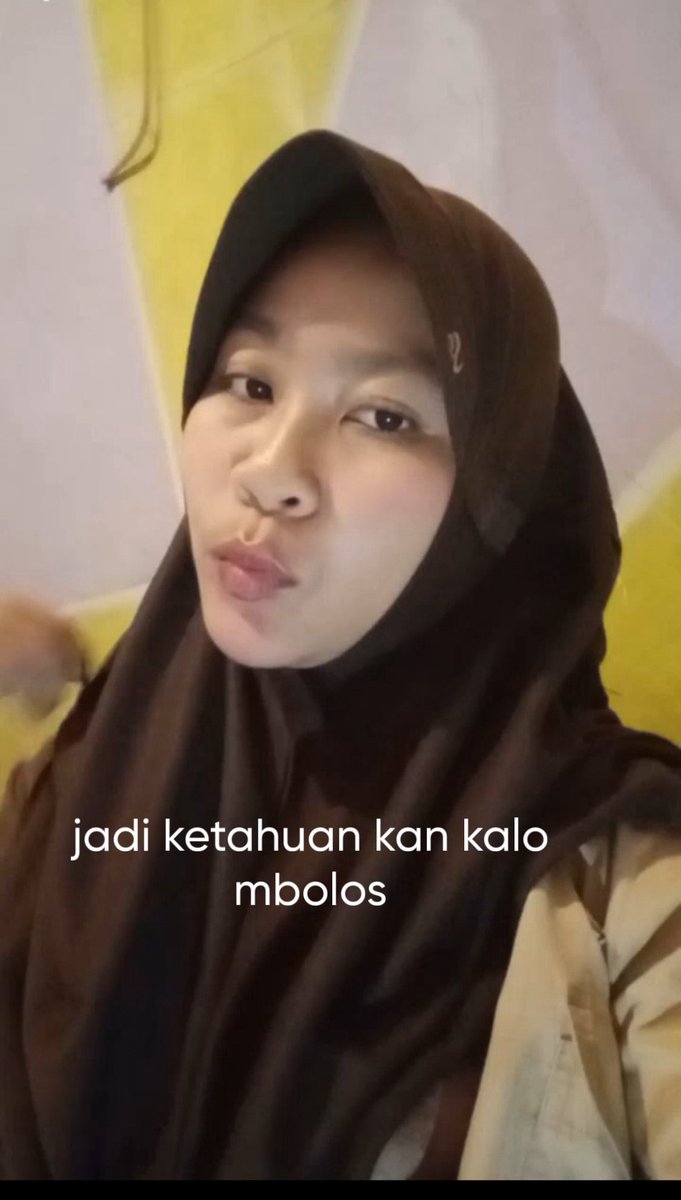 ferdinovanda's tweet photo. malah ngasih kenang2an

https://t.co/vy72GBIdpJ https://t.co/JES0WVe8D7
