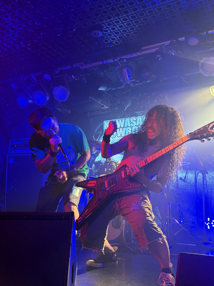 carboyfromhell's tweet photo. 昨日は渋谷Cyclone HELLだらけのHELL祭り！HELLDUMPありがとうございました！　

昨夜は都内に泊まって充電！今日はライブ2本目です！　PANTERA COVER #川崎COWBOYS 　

当日券あります！

17:00開場
17:30-18:00 Thyende
18:15-18:45 川崎COWBOYS 
19:00-20:30 Rakshasa

#PANTERA 
#dimebagdarrell https://t.co/vi0NrLUnxn