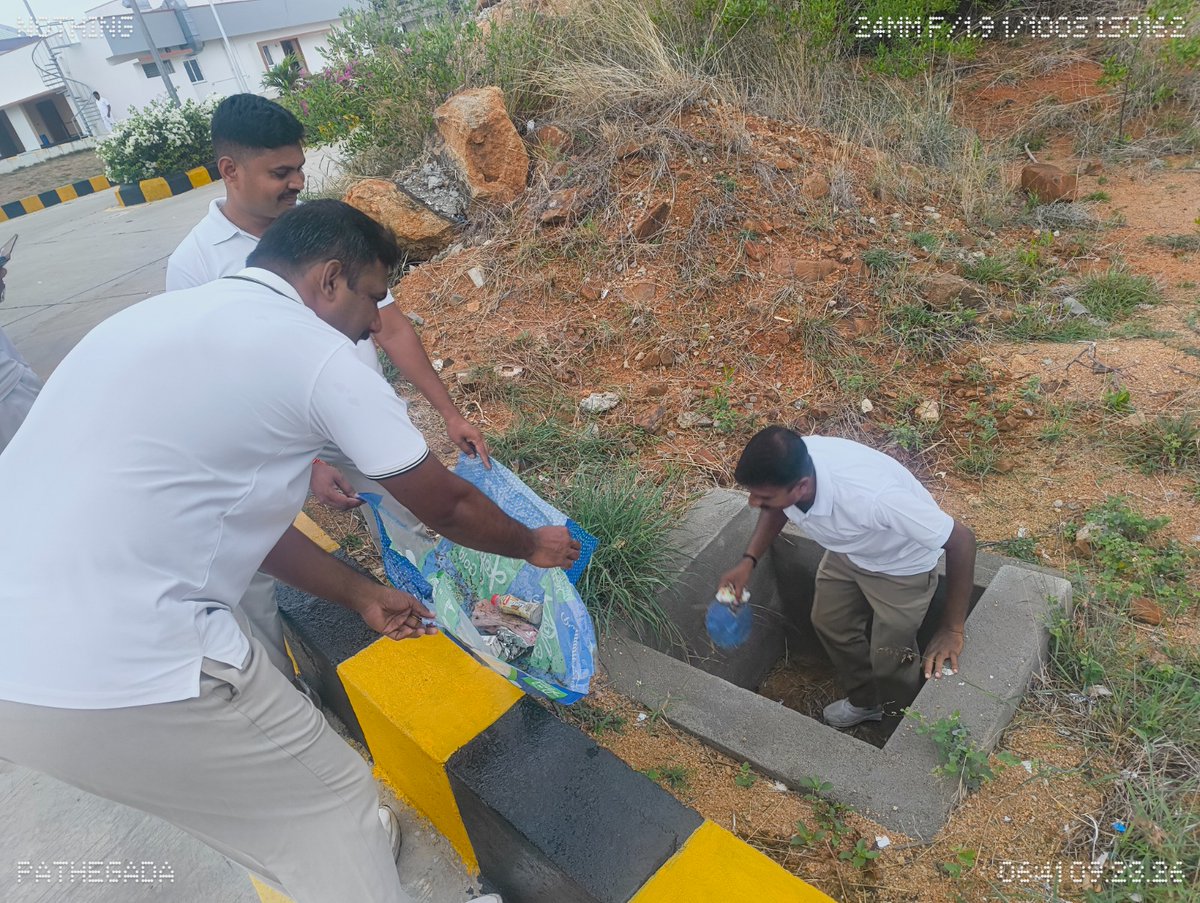 CiatCtr85137's tweet photo. A cleanliness drive was conducted under #SpecialCampaign6 at CIATS, CRPF, Kalikiri on 03/10/2026 
#SpecialCampaign6 #SHS2026 #SwachhataHiSeva2026 https://t.co/pasWBl4ySv