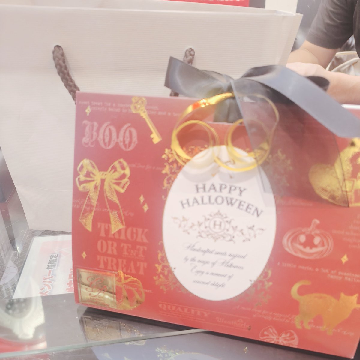 utupo_0713's tweet photo. 沢山の誕生日��レゼント嬉しすぎて幸せ太りしそう…/// https://t.co/CZuHGjpZPQ