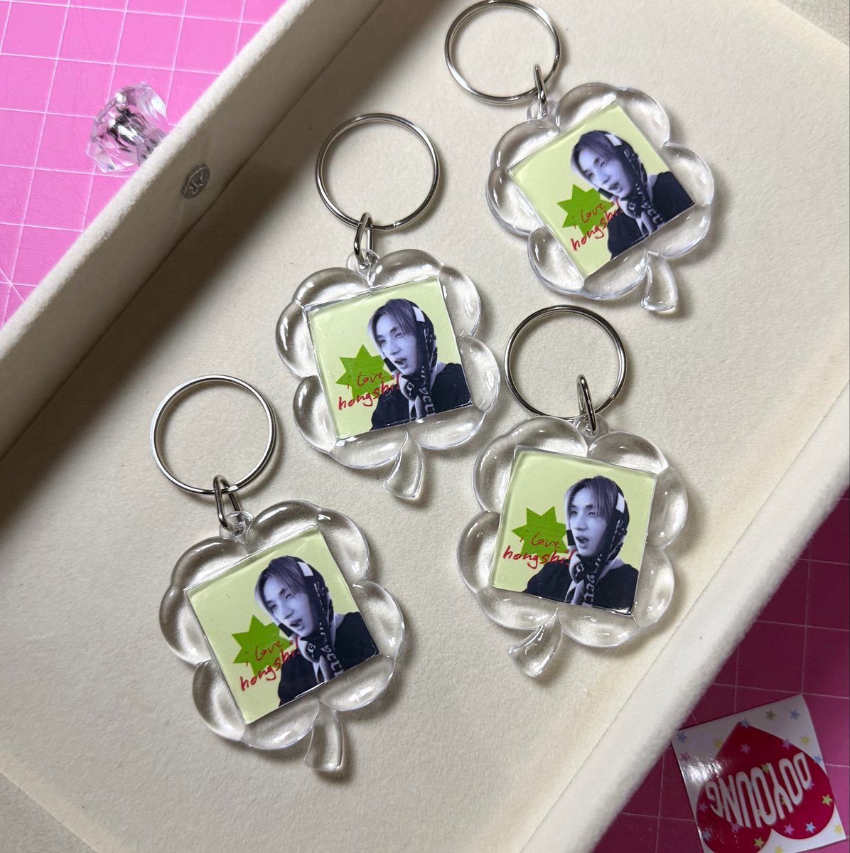 cooltybeb's tweet photo. ꒰ა ♡ ໒꒱ รับทำพวงกุญแจ

🍏 12.- / ชิ้น
📦 ฟรีถุงซีลทุกชิ้น
💌 giveaway แจกคอน

เทมเพลต 🔗 https://t.co/Qv33ymo5h9
สั่ง,สอบถาม 🔗 ⁠ https://t.co/WEA090ZT0f

#รับทําgiveaway #รับผลิตgiveaway 
#รับทำพวงกุญแจ #รับทำของแจก https://t.co/koo1z2zyU8