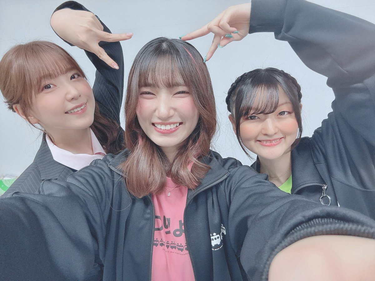 haruna_fukushim's tweet photo. 「てつりょー！meet with 鉄道むすめ」
1話先行上映会＆トークショー🎤
ありがとうございましたー！✨️

たくさんの方に見ていただけてとても嬉しいです！😆
今日楽しんでもらったその熱のまま、10/8からの放送もぜひまた楽しんでください！！📺

#てつりょー！🚃 
#鉄むす20th https://t.co/lr4FLF90Lu