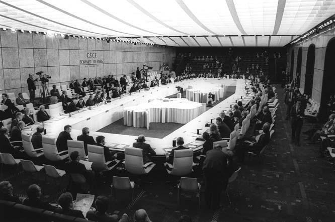 OSCE's tweet photo. Our story began in the 1970s.

What started as a forum for dialogue and negotiation evolved into the world's largest regional security organization, bringing together 57 different participating States. 

Read more about our history 👉 https://t.co/xdgqMWoeH0 https://t.co/klZpVYAjRO