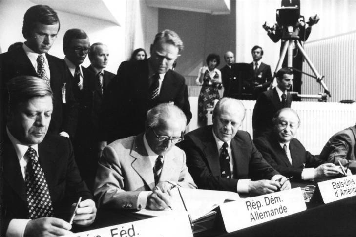 OSCE's tweet photo. Our story began in the 1970s.

What started as a forum for dialogue and negotiation evolved into the world's largest regional security organization, bringing together 57 different participating States. 

Read more about our history 👉 https://t.co/xdgqMWoeH0 https://t.co/klZpVYAjRO