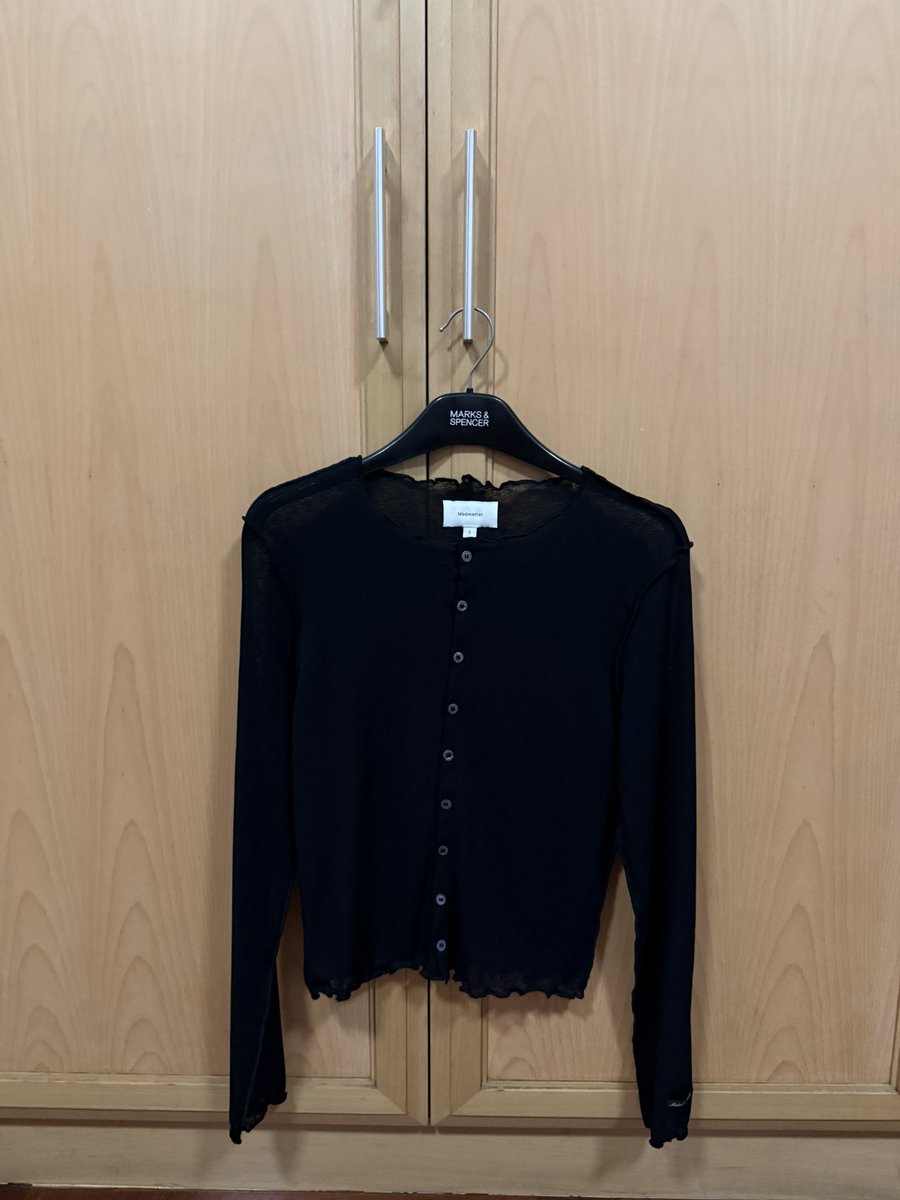 kunong2508's tweet photo. ส่งต่อเสื้อ madmatter studio size S อก 33 📍650.- ส่งฟรี

🪐รูปเพิ่มเติม DM

#ส่งต่อmadmatterstudio 
#madmatterstudio #somethingapparels #ส่งต่อกระเป๋า
#stylistshopมือสอง #ส่งต่อstylistshop #maisonkeepsส่งต่อ #mtirส่งต่อ #ส่งต่อเสื้อผ้า #โล๊ะตู้เสื้อผ้า #ส่งต่อrallymovement https://t.co/Xq7i5xsDbi