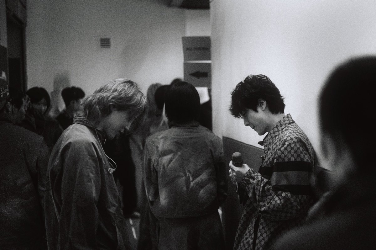 jinnieslamp's tweet photo. 261003 Jungkook Instagram post with Jin

🐰: “I dropped my Leica so the lens got dented :(“

🔗: https://t.co/aF41YndbTA https://t.co/kRLiOWmc5l