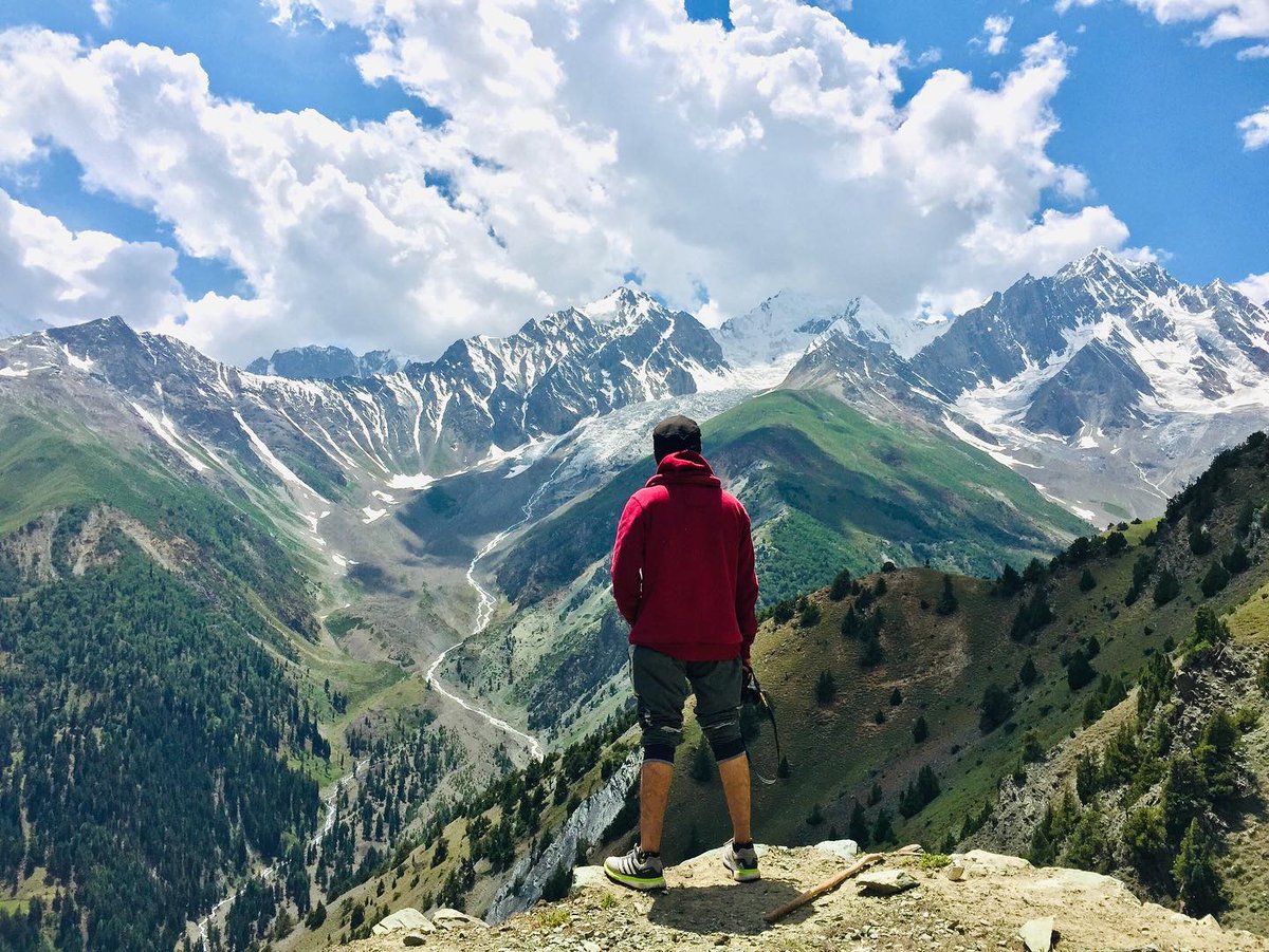 lulitagomes's tweet photo. Mountains fuel the soul. https://t.co/hw0y1eJfA3