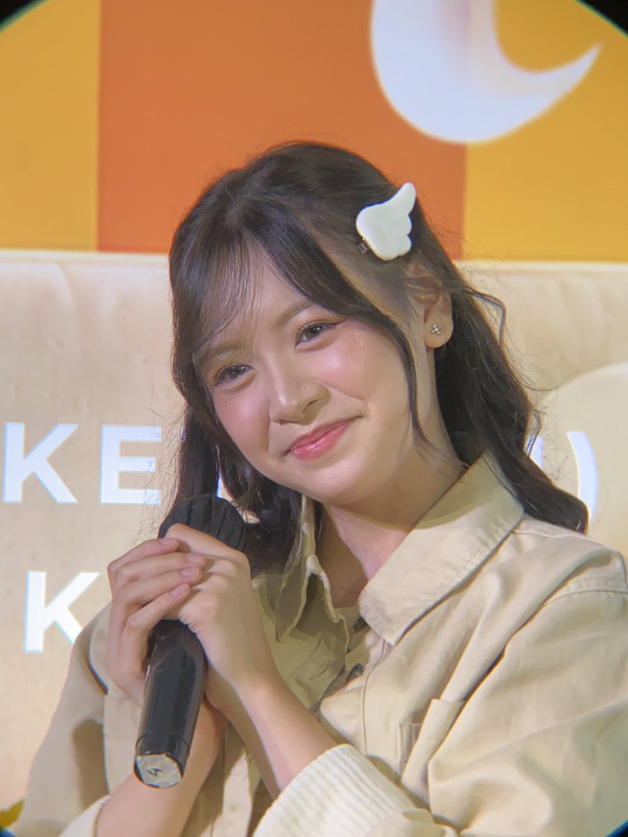 trikpik's tweet photo. .@Lily_JKT48 https://t.co/KvKTT00zLP