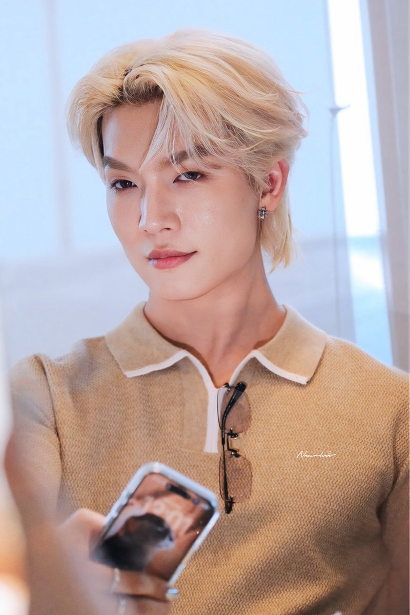NamwhaN_89's tweet photo. หล่อได้ด้วยแฟลชตัวเอง 😂

@Yong_yutt 
#BoatYongyut  #BoatOat #THUR 
#OnedaywithBoatOatxRisebynur https://t.co/x9AcNLfm3c