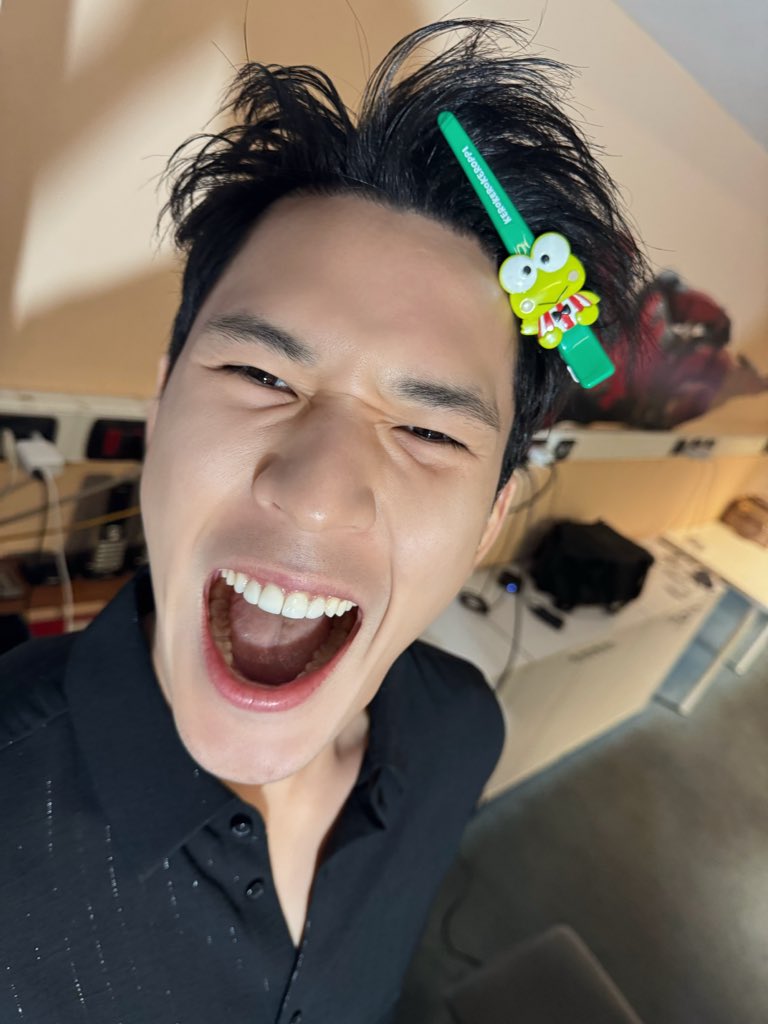FlowerBoyTH's tweet photo. พร้อมกันมั้ยทุกคน.. .. 
พี่ป๊าคุณบี๋ตื่นเต้นมากกก

PEARLPEAK FANMEET IN MILAN 

#PearlPeakFM_Milan 
#pearlpeak #เพิร์ลพีค https://t.co/HLXF9Ti3gn
