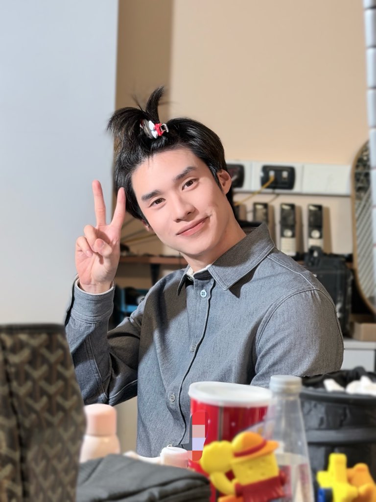 FlowerBoyTH's tweet photo. พร้อมกันมั้ยทุกคน.. .. 
พี่ป๊าคุณบี๋ตื่นเต้นมากกก

PEARLPEAK FANMEET IN MILAN 

#PearlPeakFM_Milan 
#pearlpeak #เพิร์ลพีค https://t.co/HLXF9Ti3gn
