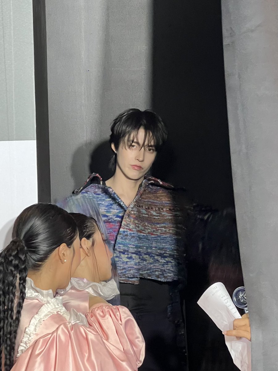 HengmarkII's tweet photo. เฮียก็เฮีย เก็บความเฮียไม่มิดจีงจีง😞

TEEHENG AT SIAM CENTER BIFW26
#SiamCenterBIFW2026xTEEHENG https://t.co/xNM2CyJ3Bu