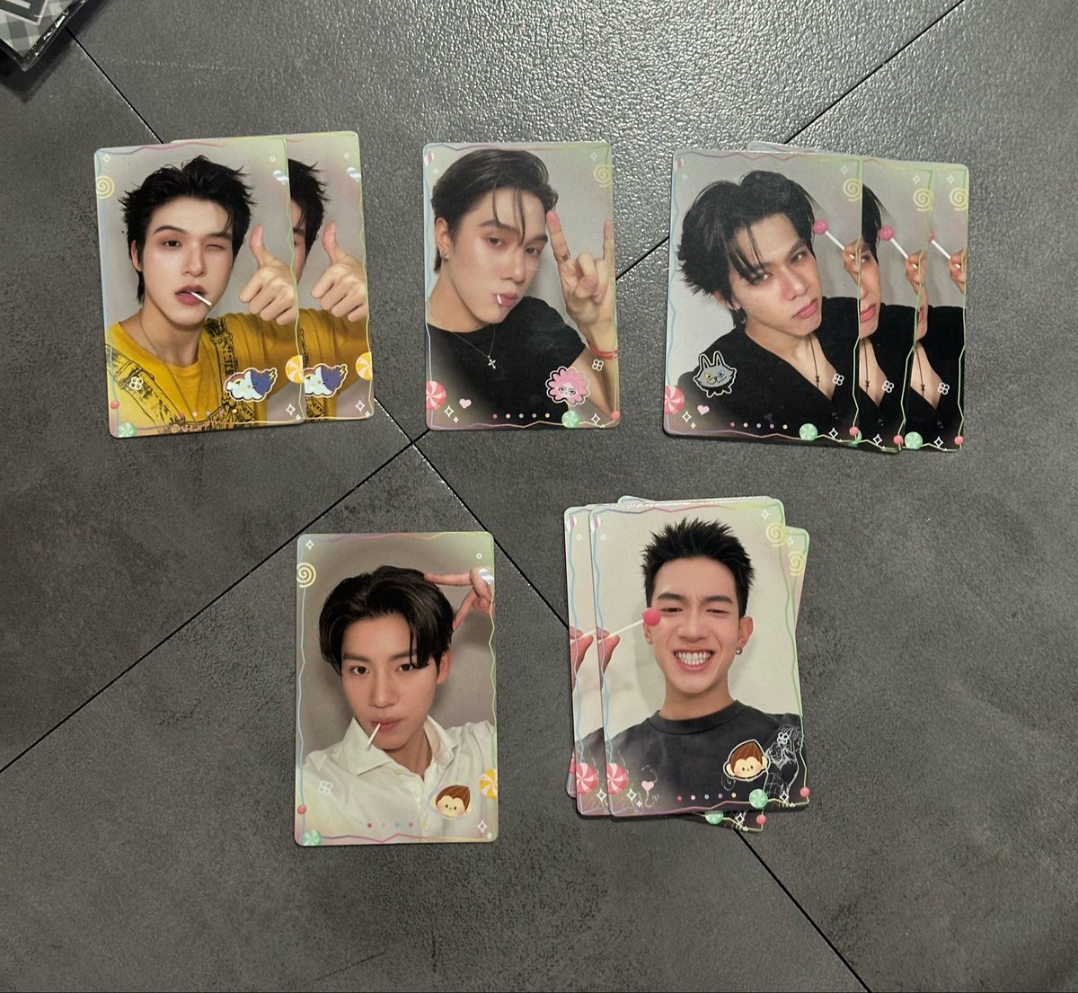 JMSMUMU's tweet photo. WTS/ขาย

💖ใบละ 50💖

นัดรับวันนี้,11 /จัดส่ง+40
สนใจdmสอบถามได้ค่ะ

#GMMTVFANIVAL2026HappyFamily
#ตลาดนัดgmmtv
#ตลาดนัดแอลม่อนโปรเกรส
#ตลาดนัดสกายนานิ https://t.co/M9HpPqVA6W