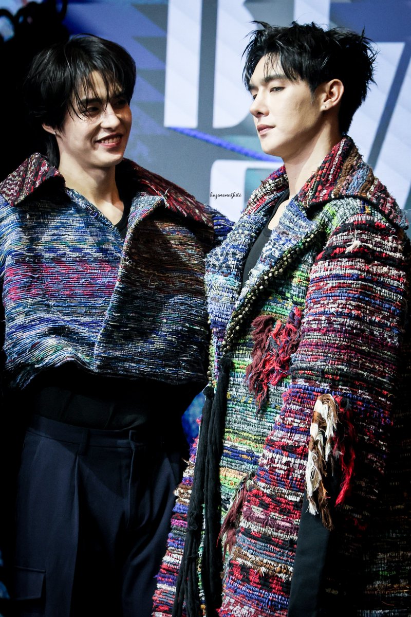 D5xfa2BudOojsvL's tweet photo. หมวย งอนอารายเฮียครับ 😝🤭

TEEHENG AT SIAM CENTER BIFW26
#SiamCenterBIFW2026xTEEHENG
#TeeHeng
#teeboonyakait
#hengmarkii https://t.co/mhJSUDQAl0