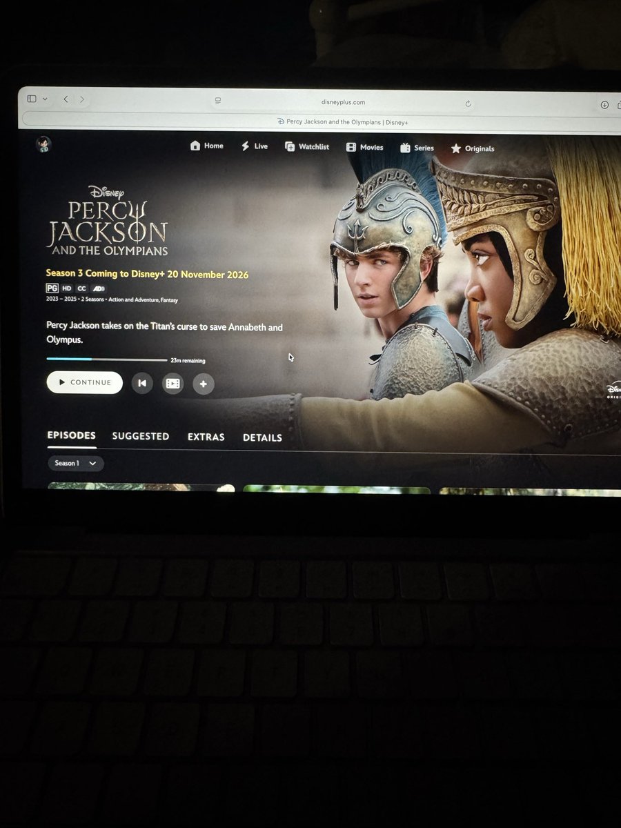 bowi3bugs's tweet photo. i’m SO hype for s3 im currently rewatching it in preparation https://t.co/wKFnnNTpk3