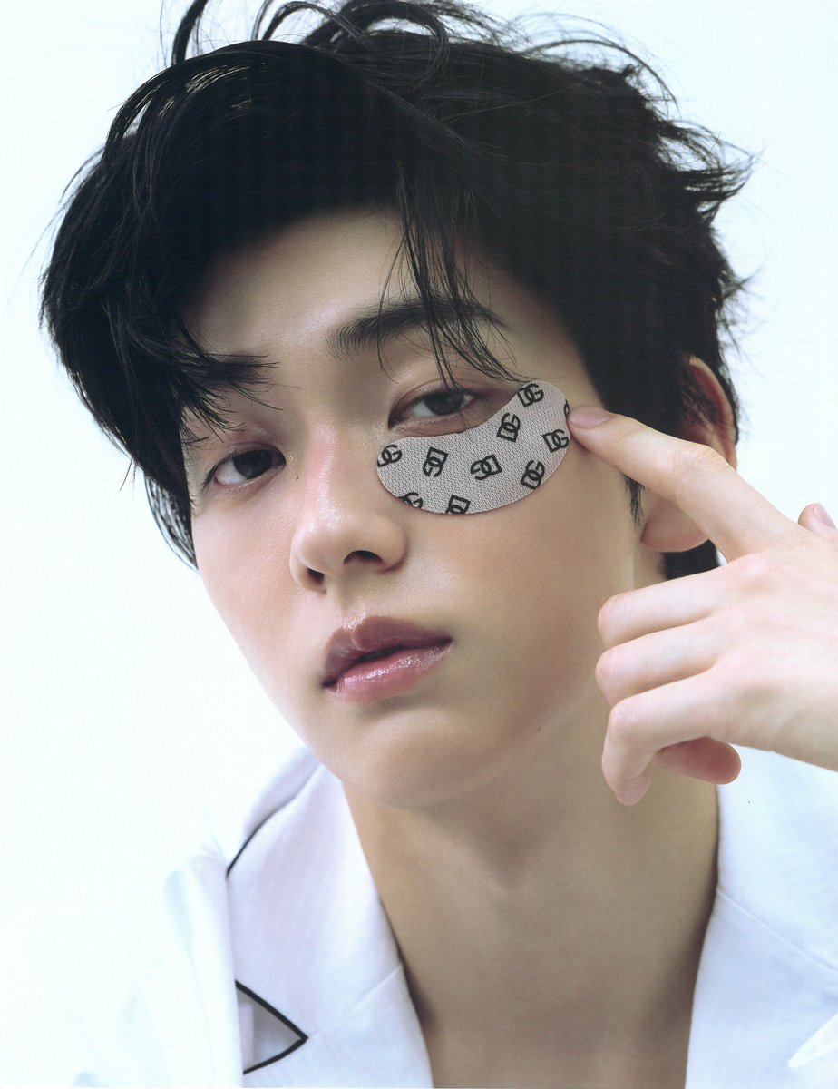 bunnychive's tweet photo. DAZED KOREA 10월호 스캔 

#수빈 #SOOBIN https://t.co/pbfoOVT178