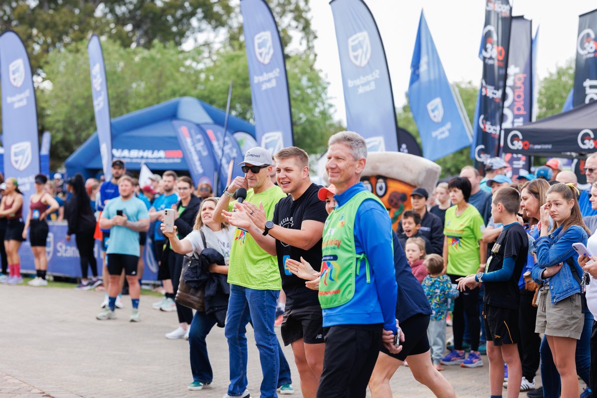 StandardBankZA's tweet photo. Every stride tells a story of determination. From the first step to the final push, the Standard Bank Business Relay is about grit, growth, and going the distance.

 #SBLove💙 #BusinessRelay https://t.co/RVv2DEN6DX