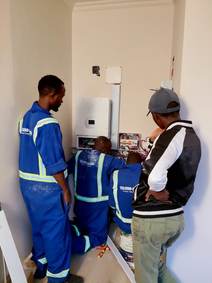 Taicopowerke's tweet photo. From rooftop panels to the final handover, powering homes and building trust
A look at our team installing a solar system featuring a TAICO lithium battery, followed by a customer handover.
#taico #SolarInstallation #solarenergy #solarsolutions #weekend https://t.co/PWZQ6KSHJE
