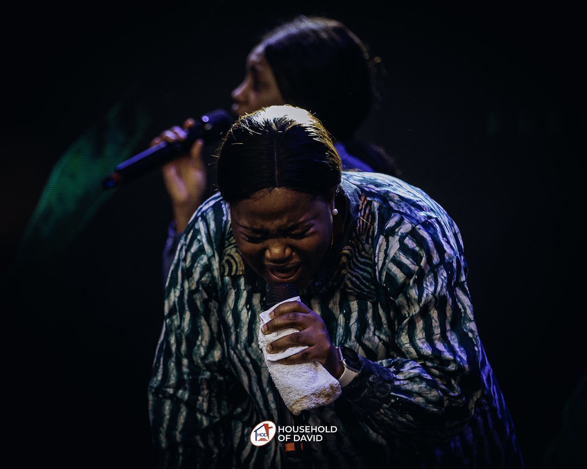 HODChurchNG's tweet photo. Pastor Sola and Pastor Desola geared us up in the spirit with prophetic declaration, and in this moment, our hearts desired nothing else but Jesus and the power in His Name.
#HouseholdofDavid #MercyEncounters https://t.co/v9Hd32Ibh0