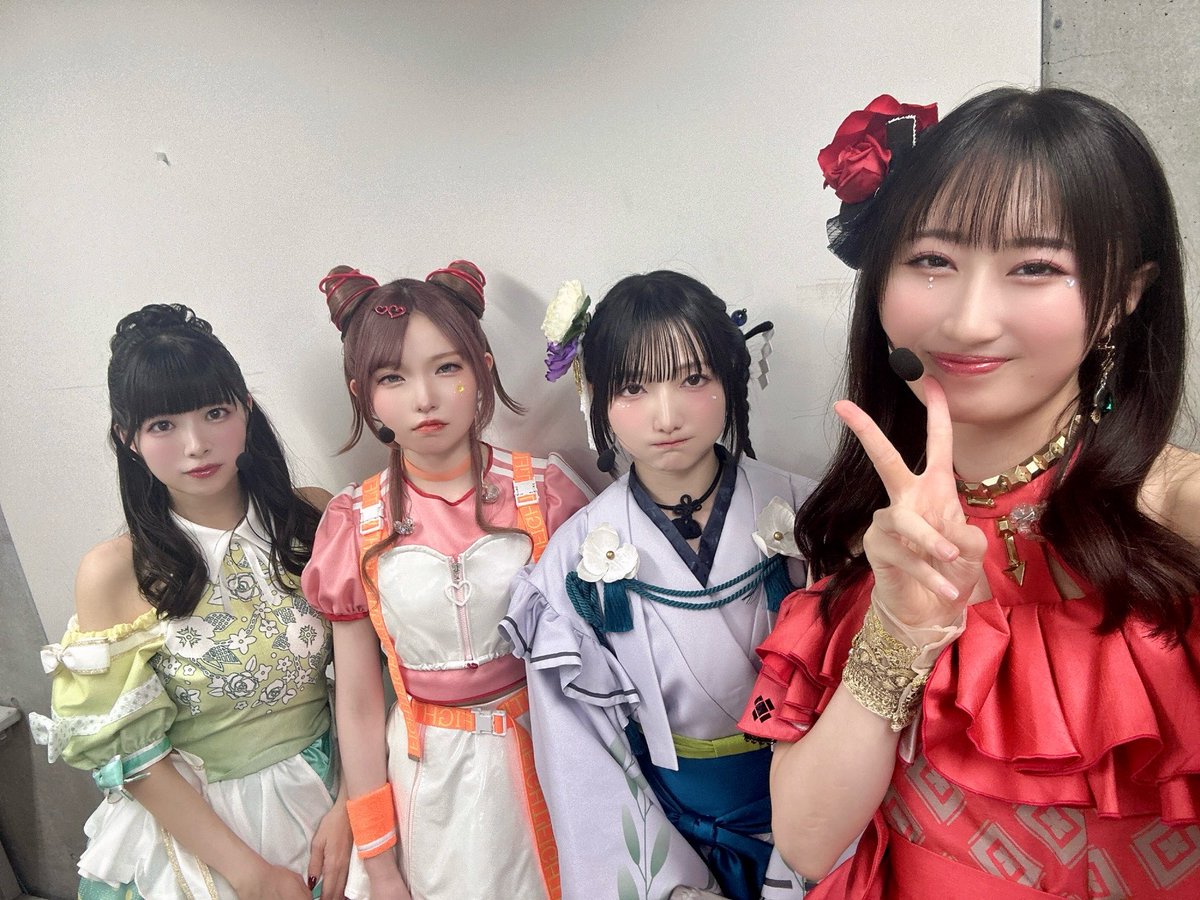 mineda_mayu's tweet photo. だいたい身長同じ組📸
#シャニマスソロライブMSP_day1
#シャニマスソロライブMSP_day2
#シャニマスソロライブMSP https://t.co/X2bNmPnpCy
