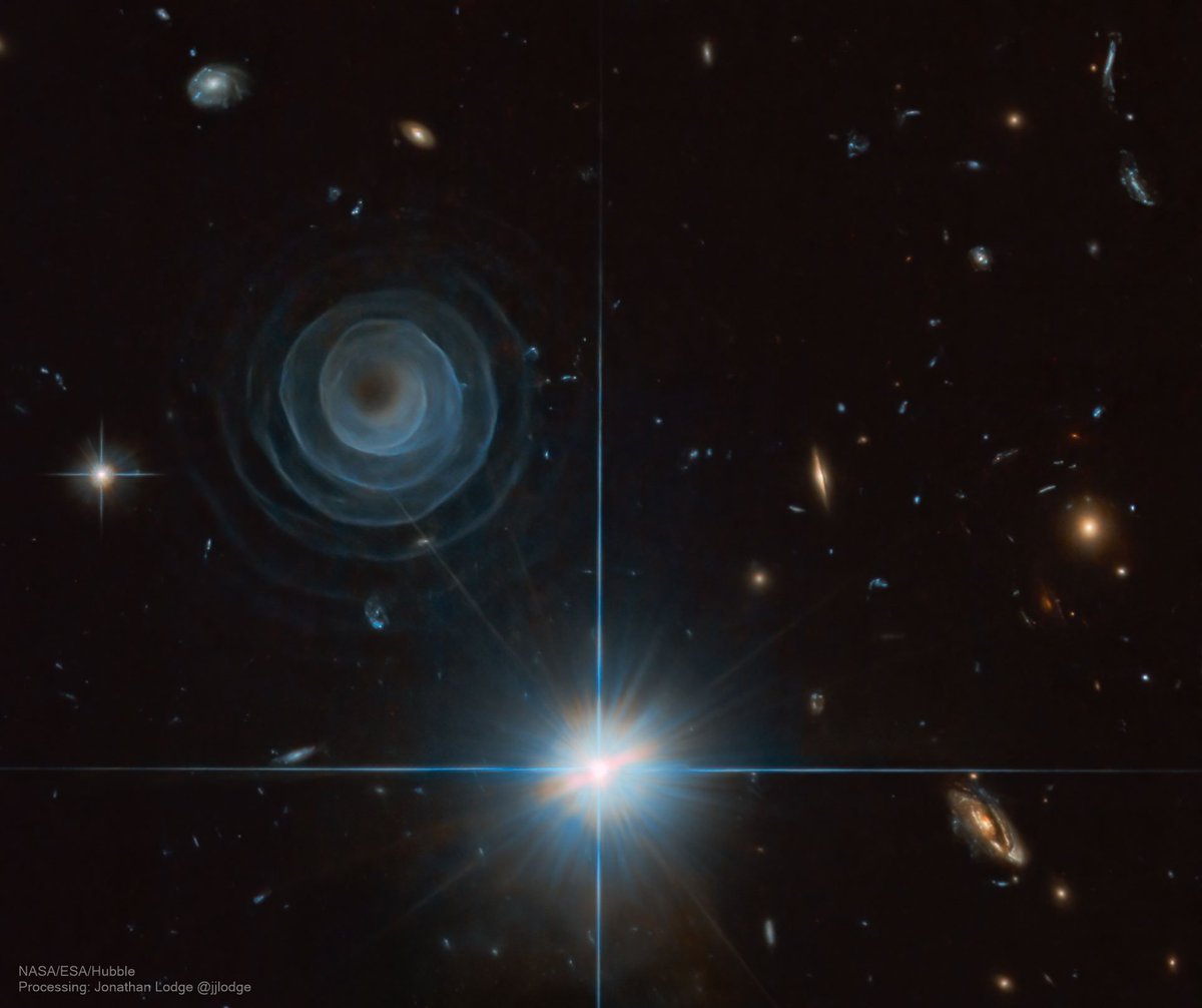 Swetilein1's tweet photo. 'The Extraordinary Spiral in LL Pegasi'
Image Credit: NASA, ESA, Hubble, HLA; Processing &amp; Copyright: Jonathan Lodge 
https://t.co/Z9d65Tc4oQ 11-29-2021
#astronomy #space https://t.co/wMg0md33dr