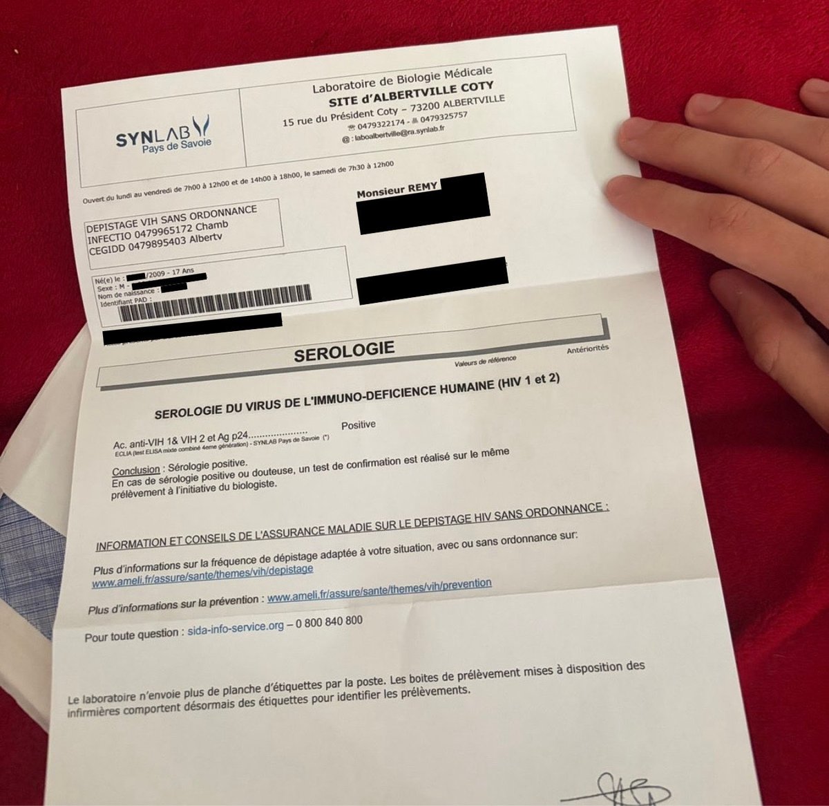 remycsj's tweet photo. J’ai 17 ans et mon dépistage VIH est positif… Comment je l’annonce à ma copine ? https://t.co/JwmUHRxsdt