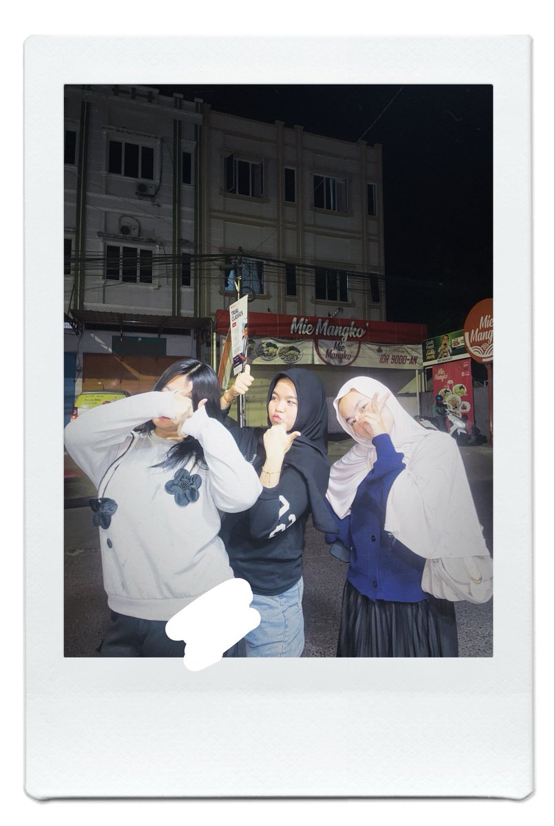 urtalkleeess's tweet photo. kangen mereka 🥺🥺🥺🤍🤍 https://t.co/io8mLHJk0t