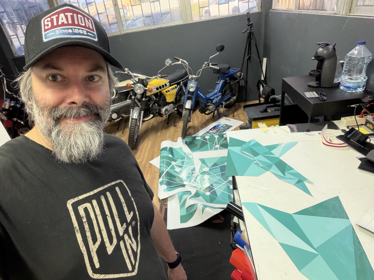 ExTriage's tweet photo. Good morning, Kaspians! Here we go again 👌🏁

Printed vinyl ready. Time to get it on the Kaspa Rally Car! 💪🔥

Built by the community, powered by POW. Let’s take Kaspa rallying!

Want to support the project? 👇
https://t.co/6h5vwqi1Nb https://t.co/IRd8adLkDw