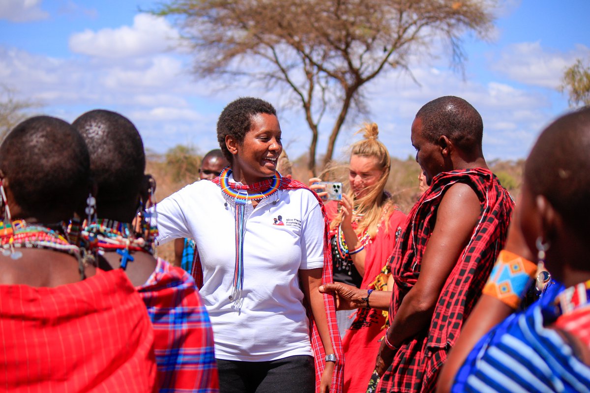 NicePlaceFound's tweet photo. Change grows through conversation. 
In Kajiado, women, men and cultural leaders continue to listen, learn and challenge FGM and child marriage—helping create safer futures for girls with @postcodelotteryuk, @PostcodeLoterij, @postkodlotteriet &amp; @Amref_NL #ProtectGirls https://t.co/jrjiYtOJj7
