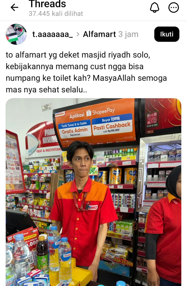 keluhkesahkonoh's tweet photo. SEBENARNYA TOILET ITU MEMANG KHUSUS KARYAWAN YA 😭 Dari zaman dulu banget juga toilet minimarket nggak semuanya diperuntukkan buat umum.

Apalagi kalau letaknya dekat gudang atau ruang penyimpanan barang, karyawan juga pasti nggak mau ambil risiko. Jadi tolong dipahami, itu bukan toilet umum.

Kasian juga kalau hal kayak gini malah diviralin. Jangan sampai orangnya kena masalah bahkan sampai kehilangan pekerjaan gara-gara ini. Jangan sampai mutusin rezeki orang cuma karena masalah begini. 🙏