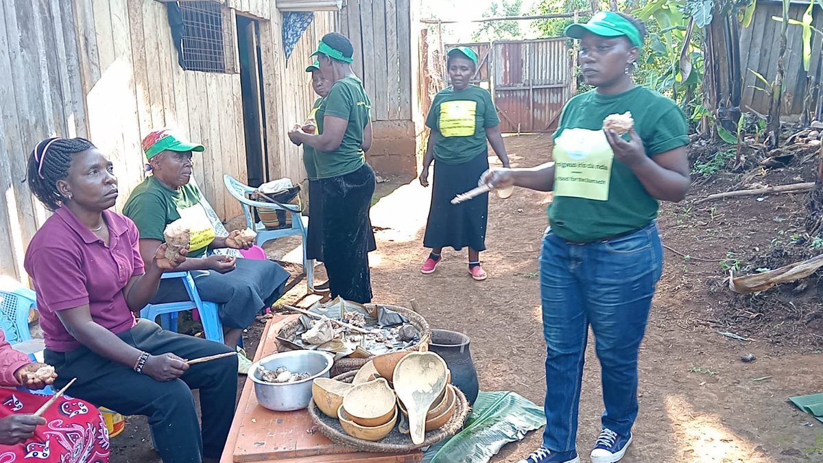 VHNhenry's tweet photo. Our stories matter because Nutrition matters!
Read about our achievements so far here: https://t.co/Tn0LzeZ3OI
Buy Patricia Henry Books here: https://t.co/6wsGKoibHk
Stream Patricia Henry Music, Poems and Food Security Systems Music
https://t.co/B1UnNA132E
#Agíkúyúindigenousfoods https://t.co/7P3kkybJN0