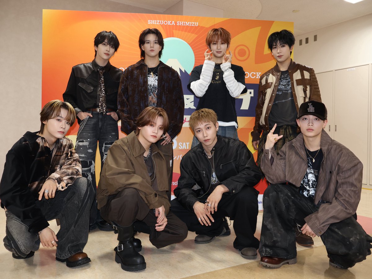 mazzel_official's tweet photo. 「マグロック＆ポップ 2026」
@magurofujisonic

MAZZEL(マーゼル)が出演させていただきました🗻
ありがとうございました！

▼Find more about MAZZEL
https://t.co/mXKggXyRF3

▼SETLIST PLAYLIST
https://t.co/ewVhrB2WkS

#magurockpop #マグロックポップ
#MAZZEL https://t.co/5g9Q022e6U