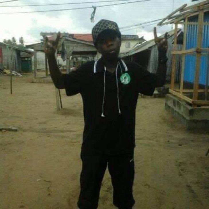 suanyansaaa's tweet photo. Happy birthday idolo. Selfless influencer, the only influencer wey dey motivate me to keep going everyday. Bless up g I love you dieee.. @akokc_davido bless your boy with a follow back today bro🎂❤️ https://t.co/2XRPD4kXf2