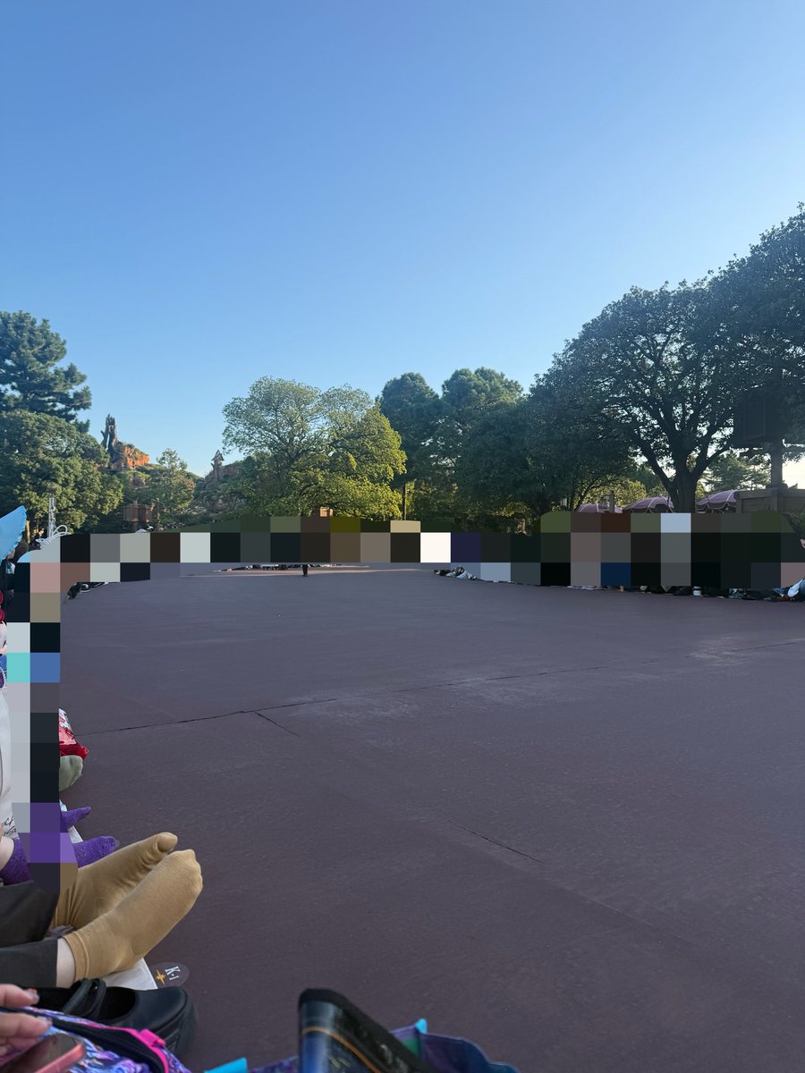tenchan_disney's tweet photo. 今日のお席は見通しがよいな https://t.co/6DYt540Rkc