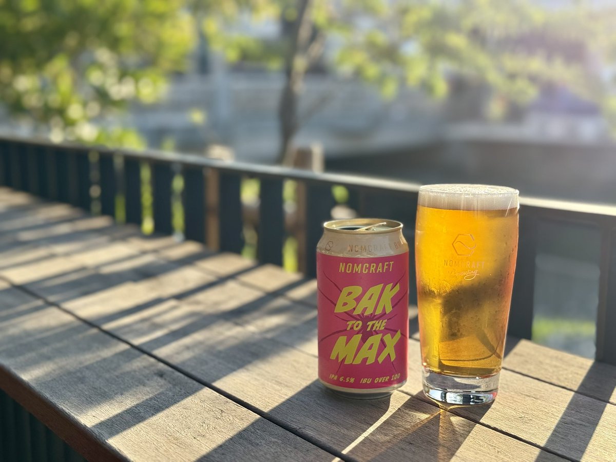 k97025's tweet photo. #craftbeer
#NomcraftBrewing x #BakBrewing
#IPA
#BakToTheMax
#DrinkLocalBeer https://t.co/5O4Y58fjX2