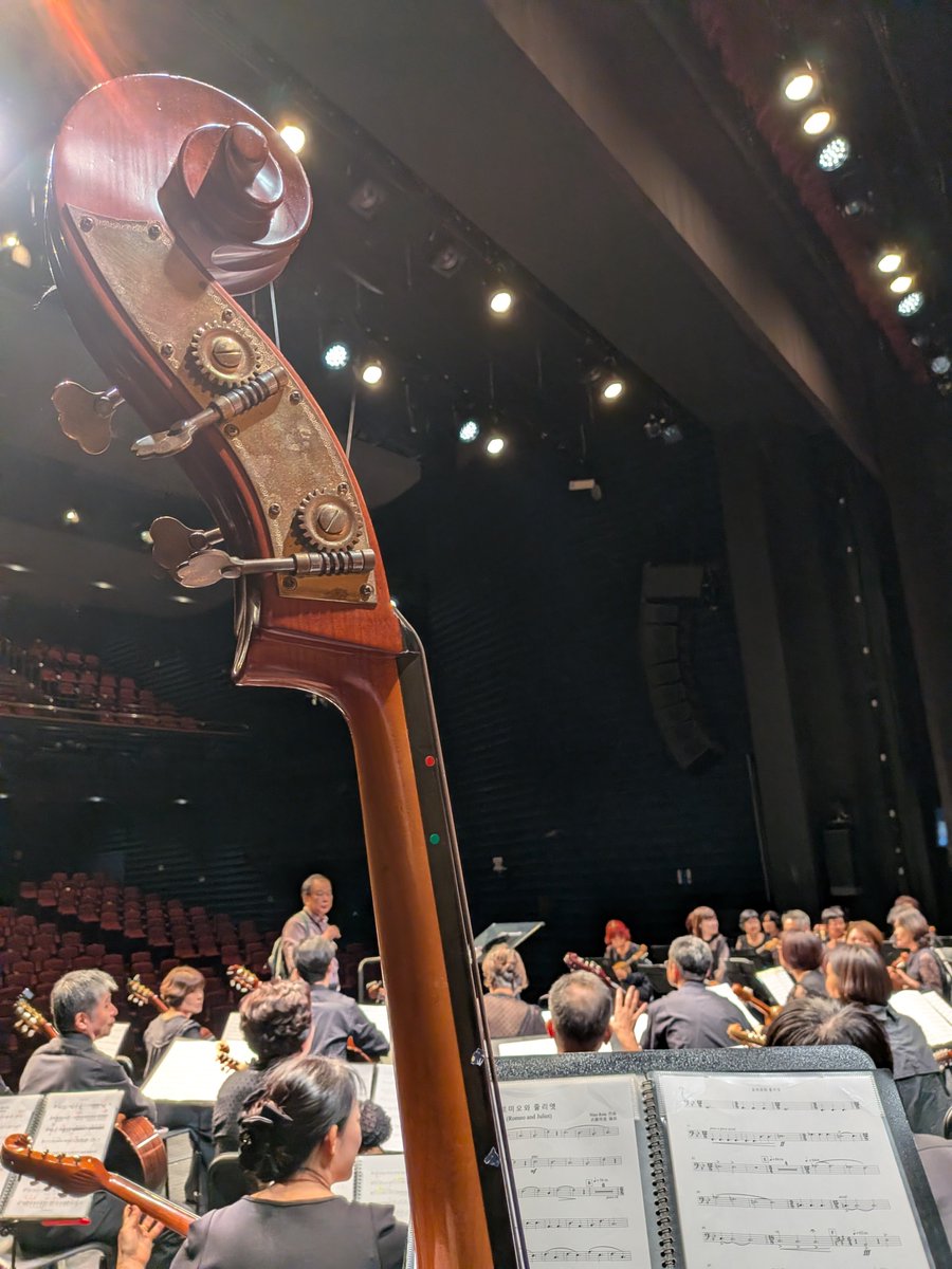 sh3cooh's tweet photo. 韓国に来たのは演奏するためでした🎻
異国での初演奏、がんばります https://t.co/0SkAPtvAgO