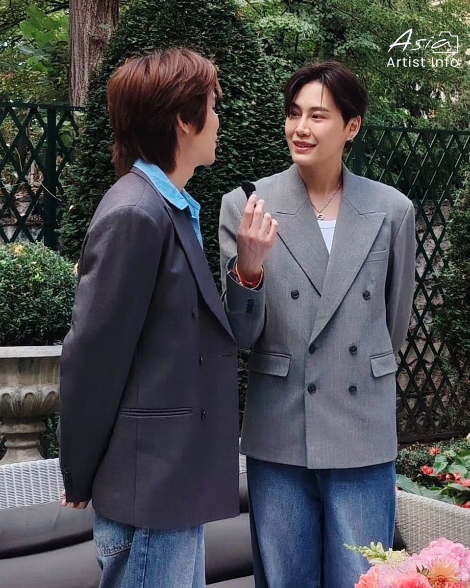 OpOp09205368's tweet photo. ฉันและเธอ เธอและฉัน ♥️🩵

เคียงข้างกันตลอดไป 🫰🫰

#BounPrem https://t.co/CsxRRGhlug