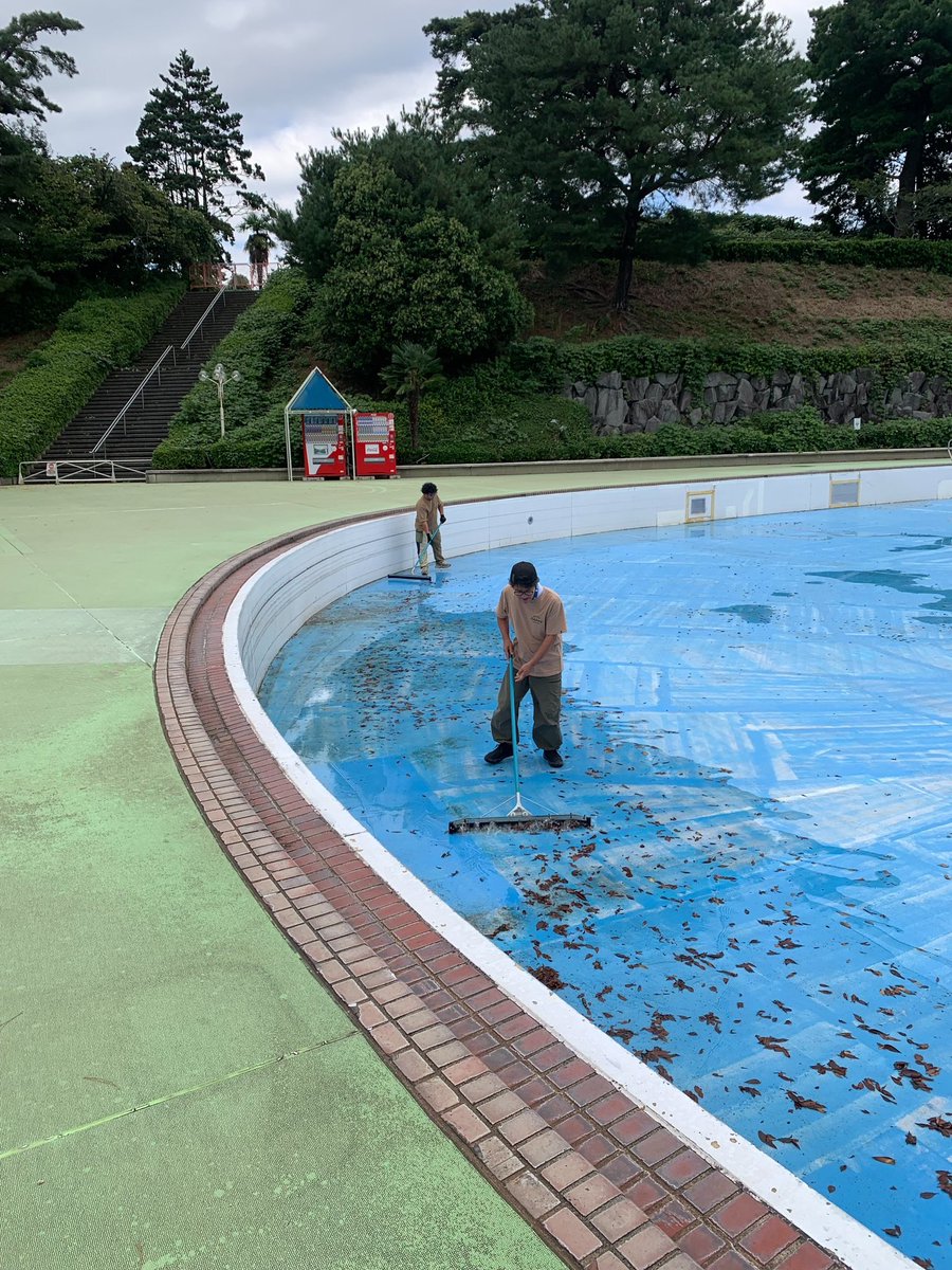 tamako_fa's tweet photo. 無限落ち葉回収編
終わりなき戦い。

#多摩湖駅前フィシングエリア
#10月19日オープン https://t.co/q8PyM6rnaI