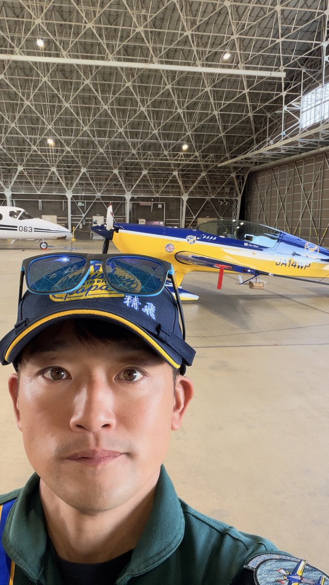 JMASU24's tweet photo. 機体の格納完了です。
明日の本番まで翼を休めて😌
#ウイスキーパパ
#徳島基地航空祭 https://t.co/CZChNFIHXq