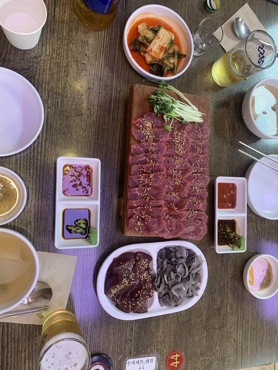 wswoo1's tweet photo. 낮술 https://t.co/ScOuIogCWf