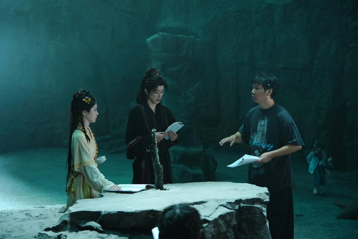 dearmiaoyi's tweet photo. 261003 Danny Chen Xiaohongshu
Let's get this party started!
That's a wrap! 🎬 thanks to everyone for being so patient and encouraging. I'll never forget these 116 days of grinding
🍬 https://t.co/Oy4o3sdgn3
#ZhangMiaoYi #张淼怡
#错世录 #ToDefyTheStars
#2610张淼怡 https://t.co/Xz5nX2Lbo3
