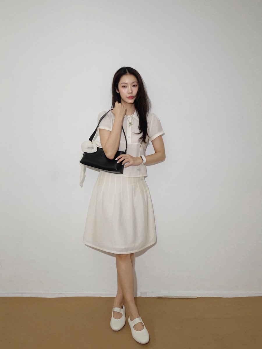 Tipnaree_OFC's tweet photo. 📸 [ Namtan Tipnaree ]   
IG update : 2026.10.03

🛒5 October 2026 at 10:00
📍LINE Shopping &amp; Website
📍maison KEEPS Flagship Store &amp; selected stores
#maisonKEEPS #SoiréeBag #maisonKEEPSfriends

📌 : https://t.co/WTfvNsW7aO

#NamtanTipnaree #โมจิของนต
#NamtanFilm https://t.co/NlMnFLSaZT