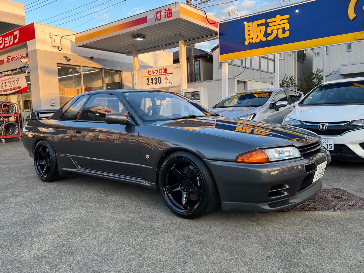 takuuy069's tweet photo. 足回り変更

HKS HIPERMAX S
イケヤ前後アーム,ロッド類
LMGT4 10.5J+15
柴田265/35

とりあえず暫定
爪折り無しのまま車高とタイヤサイズ煮詰めていきます🤝 https://t.co/vQSsqeRqkD