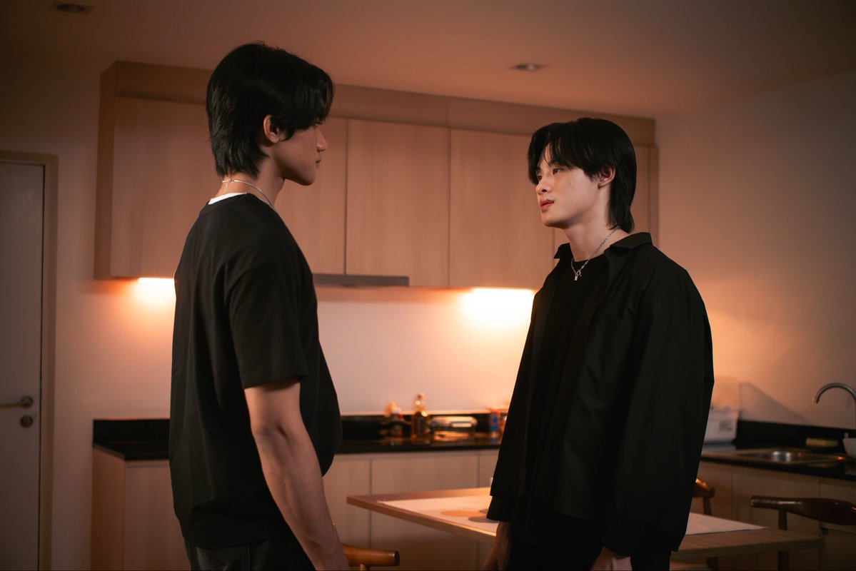 pk_pata's tweet photo. จบแย้ว EP3 เมื่อไหล่จะวันศุกร์น้าา

MYSTERIOUS SOUNDS EP3

#OopsSeriesEP3 https://t.co/1cIx2laEvK