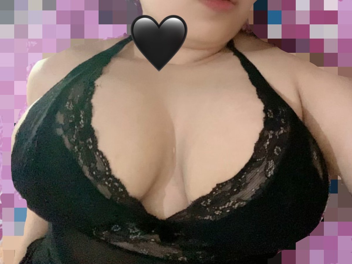b00bs4lyf's tweet photo. happy weekend😚 https://t.co/oarUFtq7xP