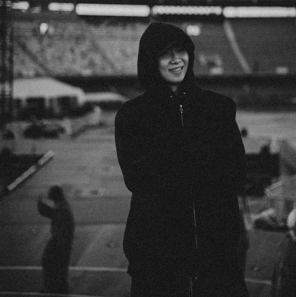 thvchapters's tweet photo. what a beautiful photo of namjoon 🥺 https://t.co/jzgFC23nhA