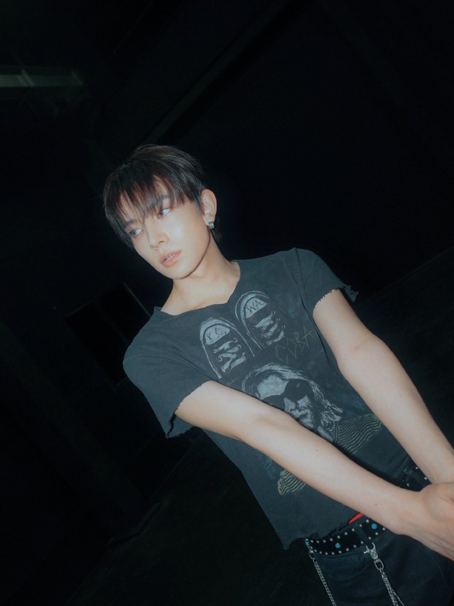 ENGENEArchivE7's tweet photo. 261003 | EVAN Instagram 

🦌: Little by little 🫳

#EVAN #에반 #HEESEUNG #희승 https://t.co/bclv4tI9bG